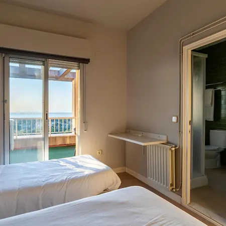 Costablanca Explore Sports & Events Hostel *