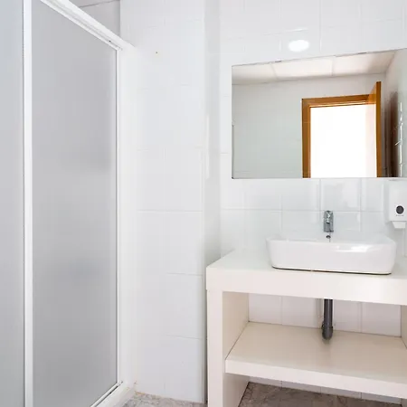 Costablanca Explore Sports & Events Hostel *
